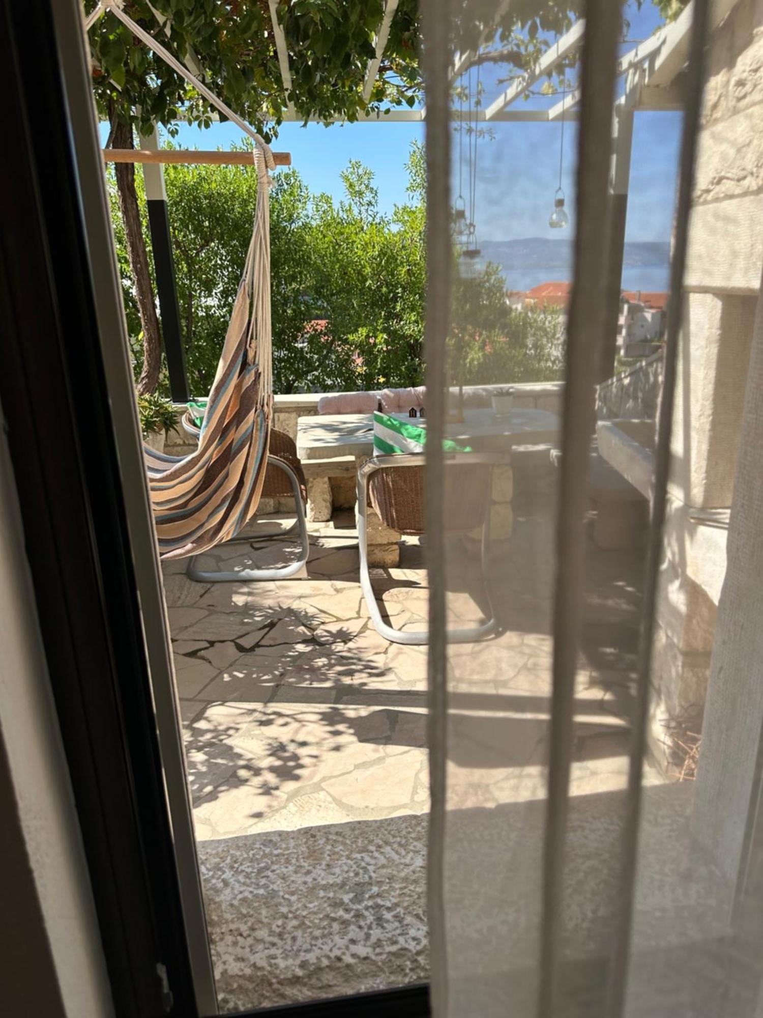 Romantic Stone- Studio Apartman Omis Exterior photo